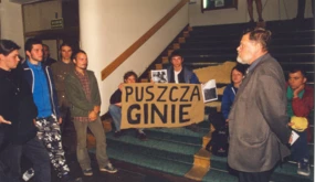 Puszcza ginie, ministerstwo, 2001