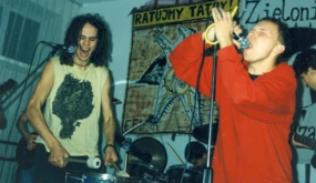 Trasa koncertowa „Ratujmy Tatry!”, na scenie zespół Wszystkie Wschody Słońca, listopad 1996