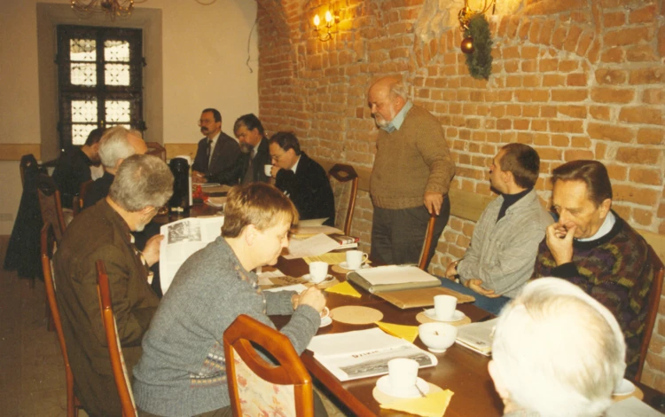 Spotkanie Koalicji dla Tatr w siedzibie PKE w Krakowie. Zachara, Mirek, 1997 r.